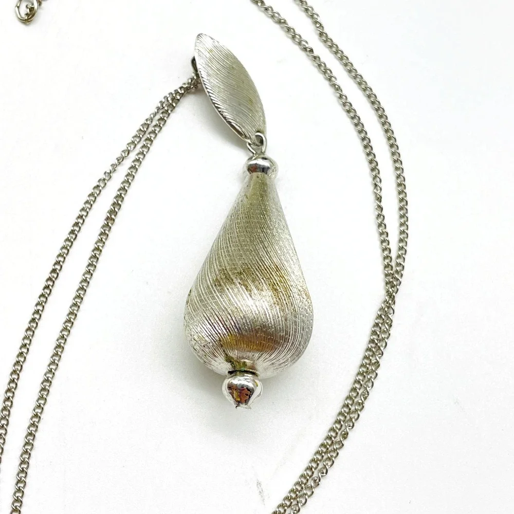 Sarah Coventry Pendant Necklace Silver Tone Faux Pearl Teardrop Signed Vintage